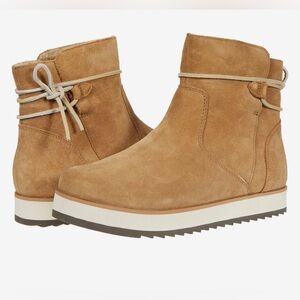 Merrell Juno Bluff Polar Waterproof Boots size 5.5 NEW CAMEL IN COLOR